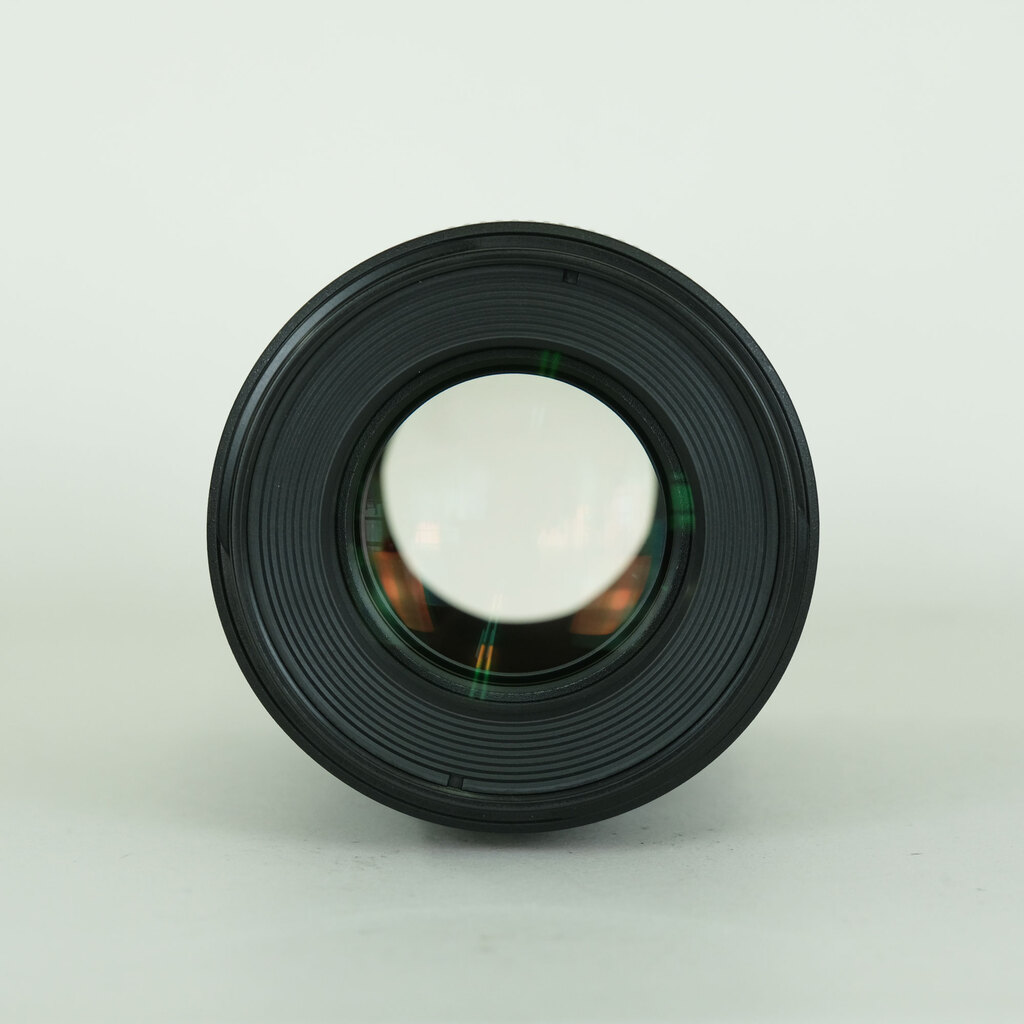 Canon EF100mm F2.8Lマクロ IS USM