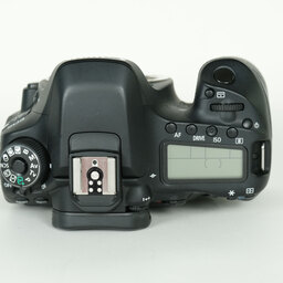 Canon EOS 80D Canon EOS 80D