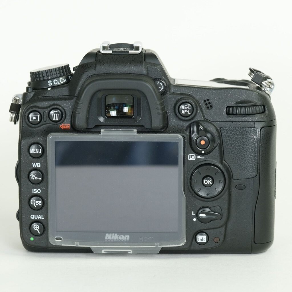 Nikon D7000