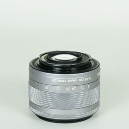Canon EF-M15-45mm F3.5-6.3 IS STM Canon EF-M15-45mm F3.5-6.3 IS STM
