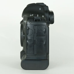 Canon EOS-1D X Mark II