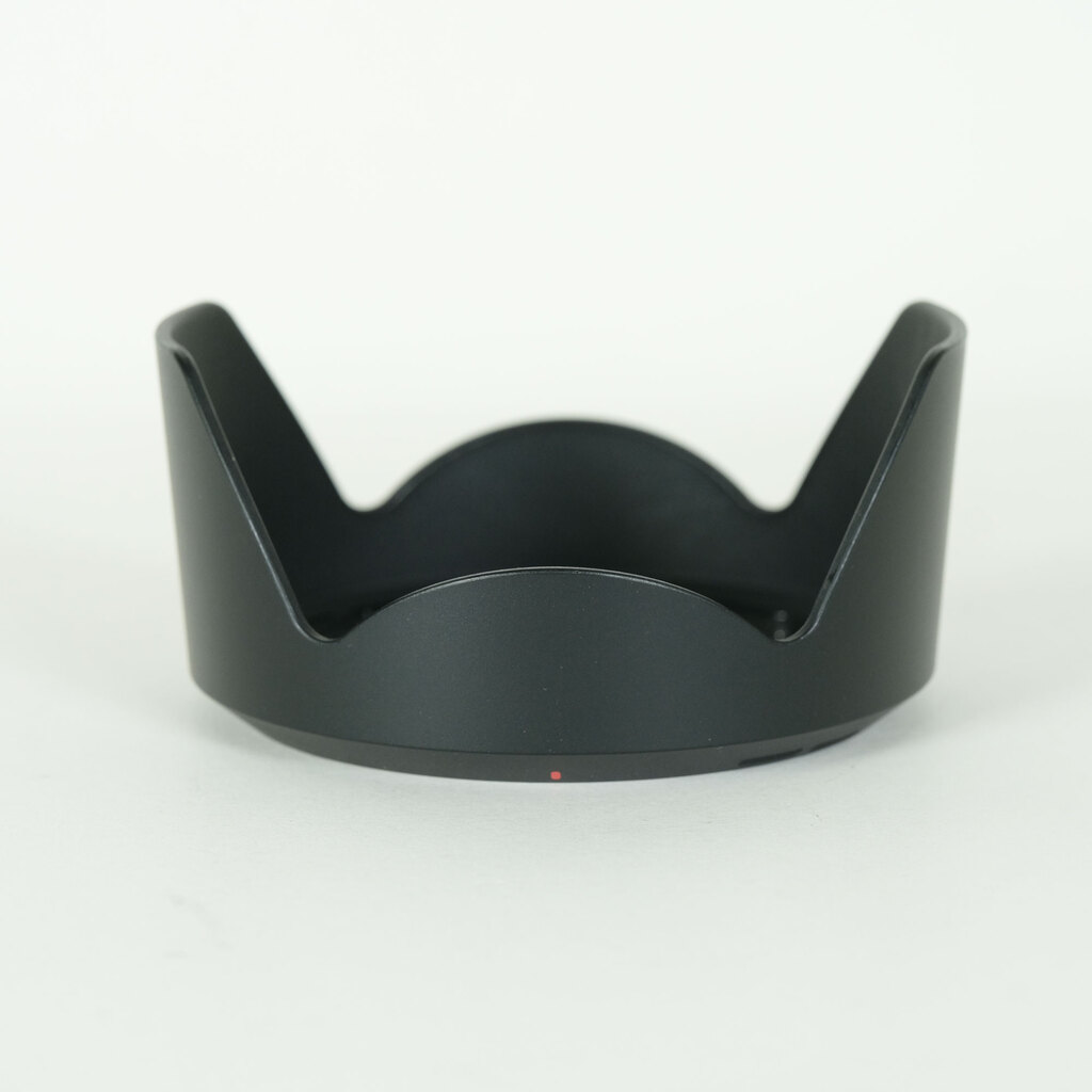 SONY FE 24-240mm F3.5-6.3 OSS SEL24240