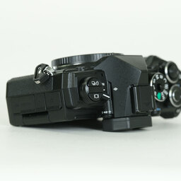 OM SYSTEM OM-5