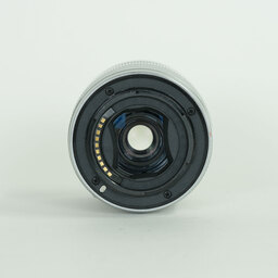 FUJIFILM フジノン XC16-50mm F3.5-5.6 OIS シルバー FUJIFILM フジノン XC16-50mm F3.5-5.6 OIS シルバー