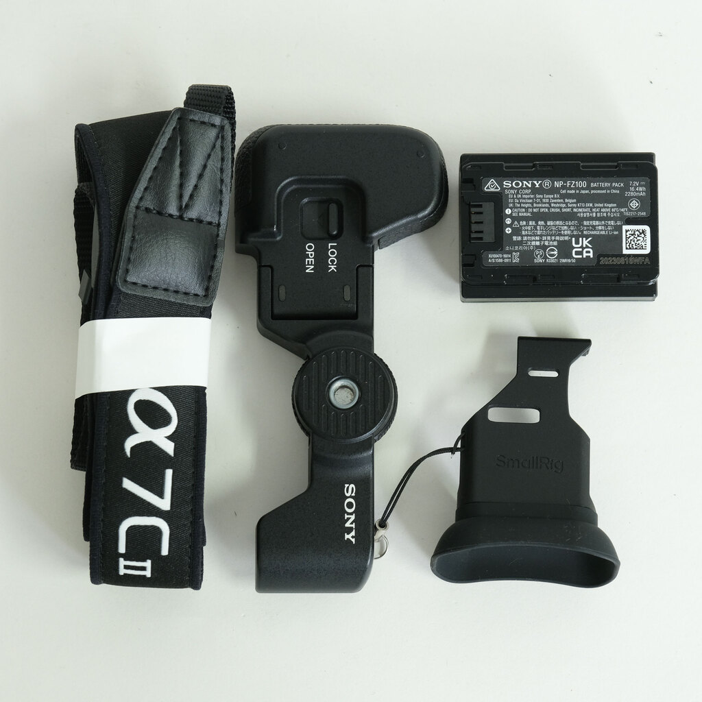 SONY α7C II(ILCE-7CM2) SONY α7C II(ILCE-7CM2)