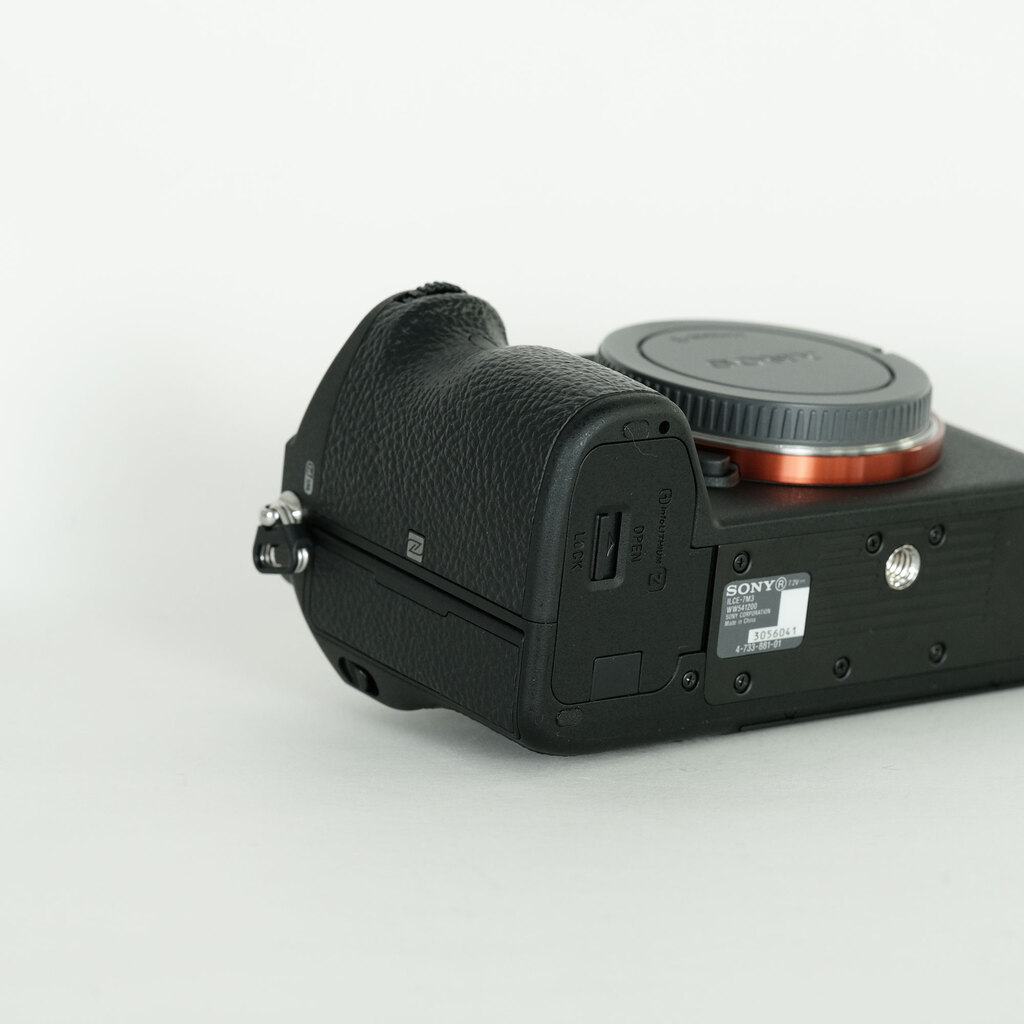 SONY α7 III（ILCE-7M3）