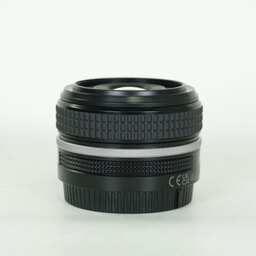 Nikon NIKKOR Z 40mm f/2 Nikon NIKKOR Z 40mm f/2