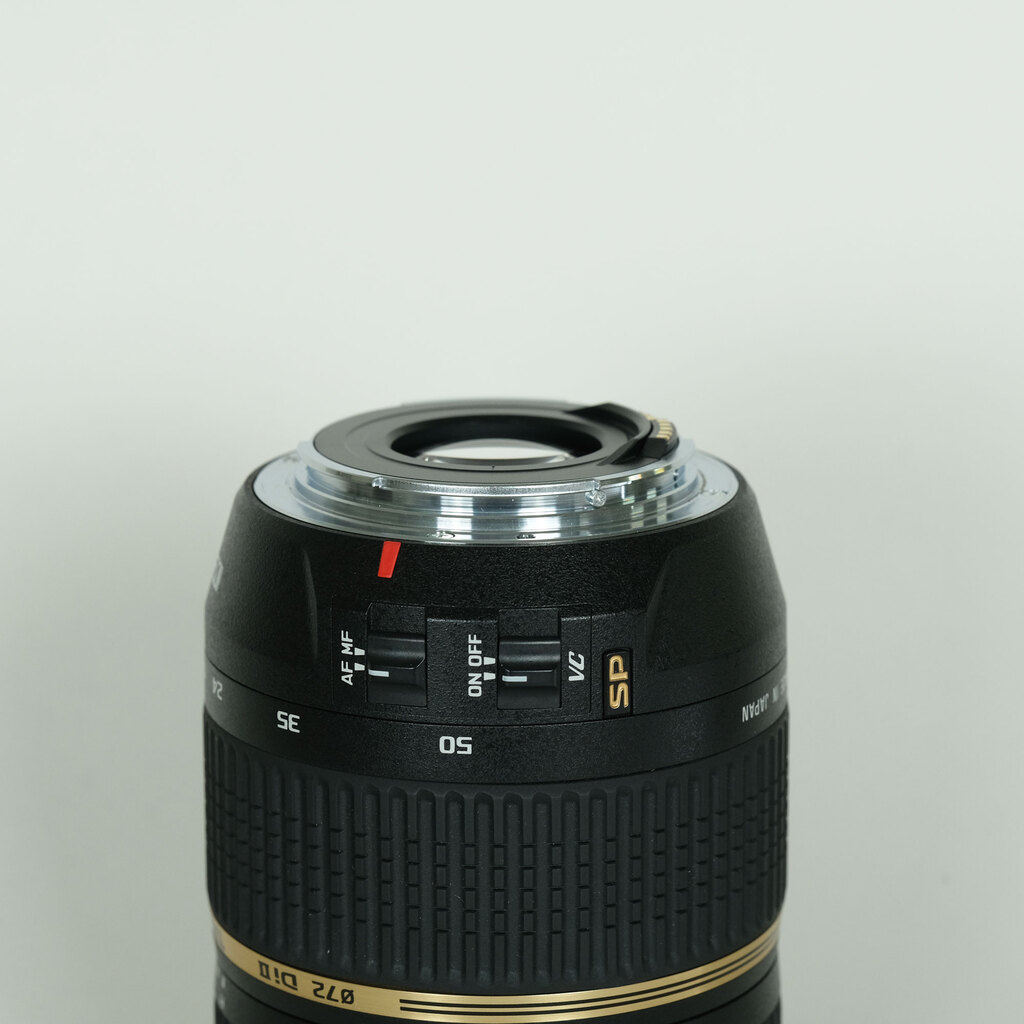 TAMRON SP 17-50mm F2.8 XR DiII VC /Model B005E (キヤノンEF用) TAMRON SP 17-50mm F2.8 XR DiII VC /Model B005E (キヤノンEF用)