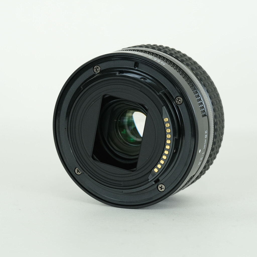 Nikon NIKKOR Z 28mm f/2.8 Nikon NIKKOR Z 28mm f/2.8