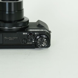 Canon PowerShot G7X Mark II