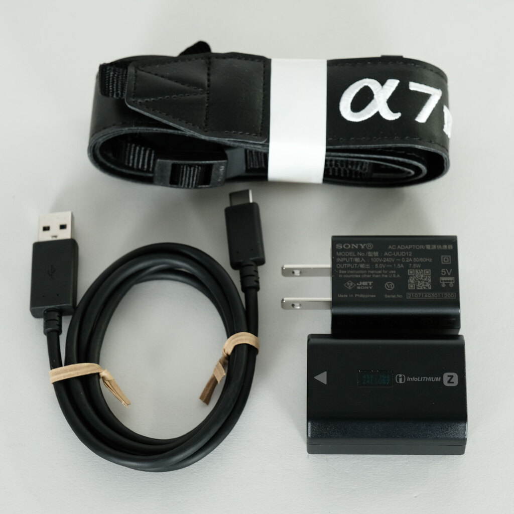 SONY α7 IV(ILCE-7M4) SONY α7 IV(ILCE-7M4)