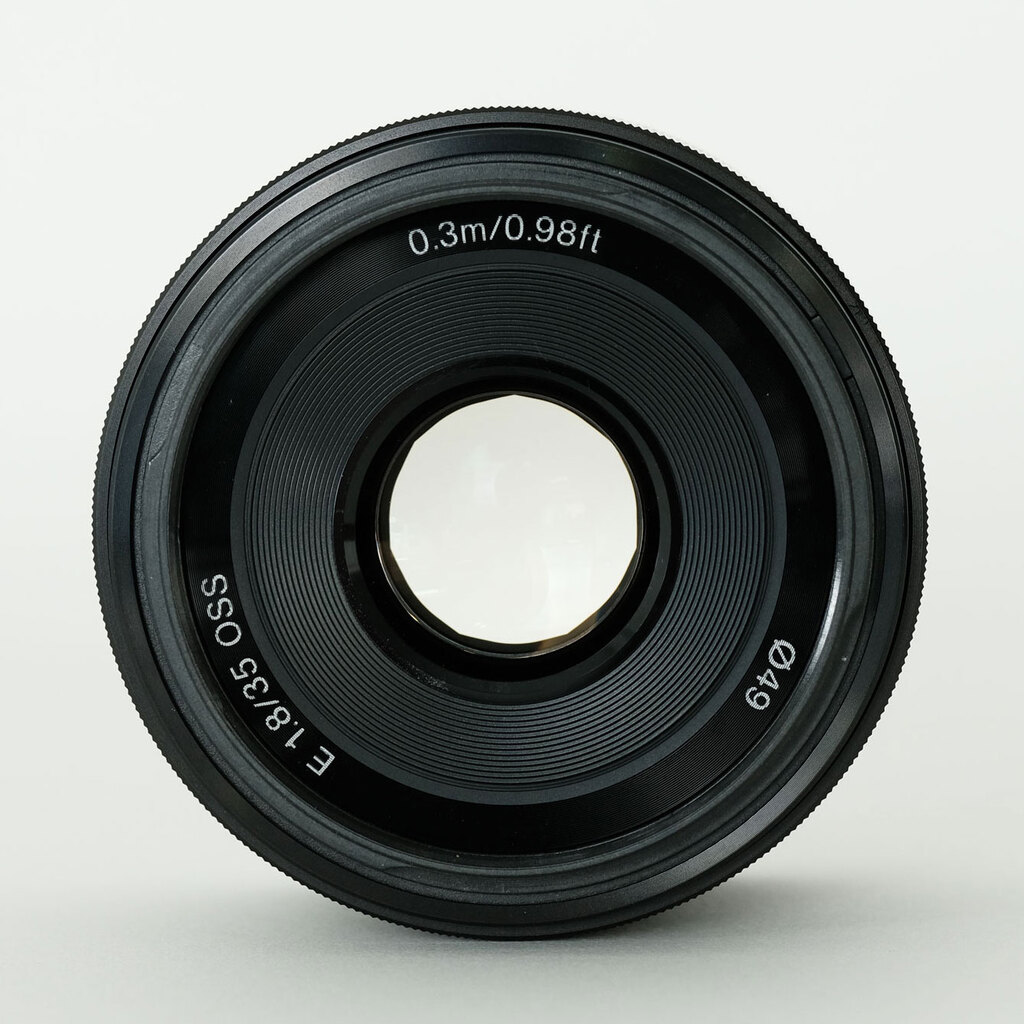 SONY E 35mm F1.8 OSS SEL35F18
