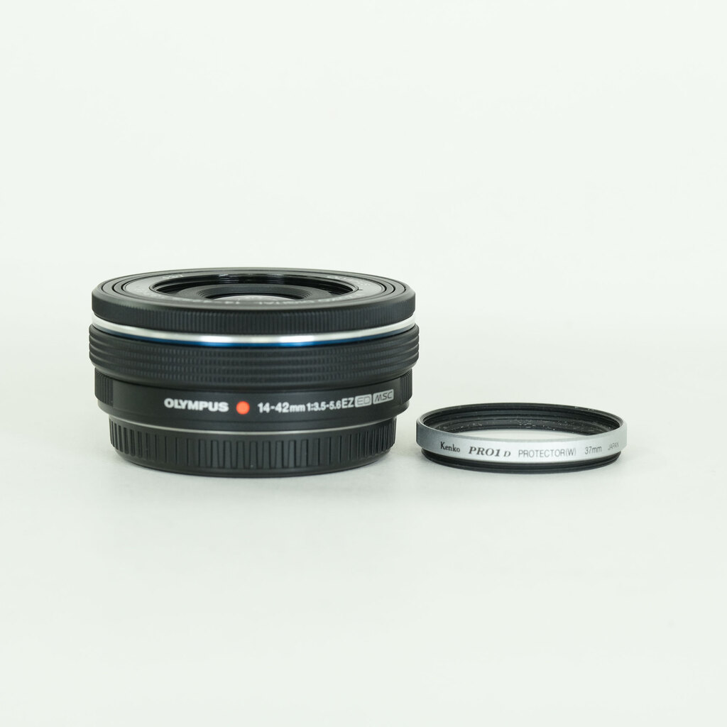 OLYMPUS M.ZUIKO DIGITAL ED 14-42mm F3.5-5.6 EZ ブラック OLYMPUS M.ZUIKO DIGITAL ED 14-42mm F3.5-5.6 EZ ブラック