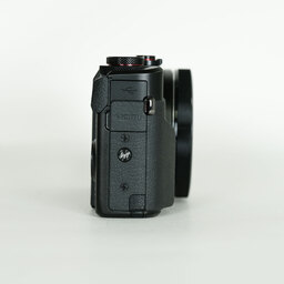 Canon PowerShot G7X Mark II