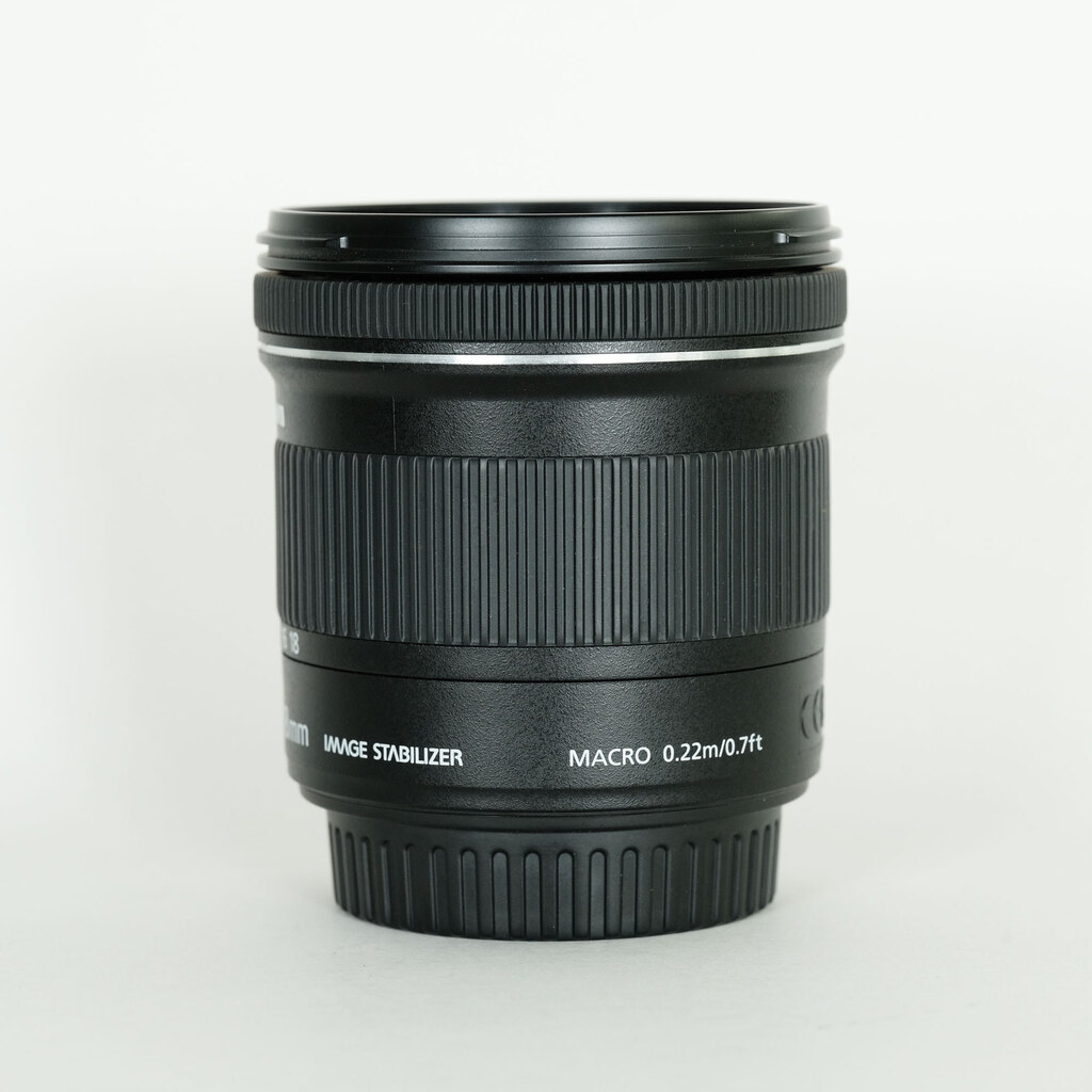 Canon EF-S10-18mm F4.5-5.6 IS STM