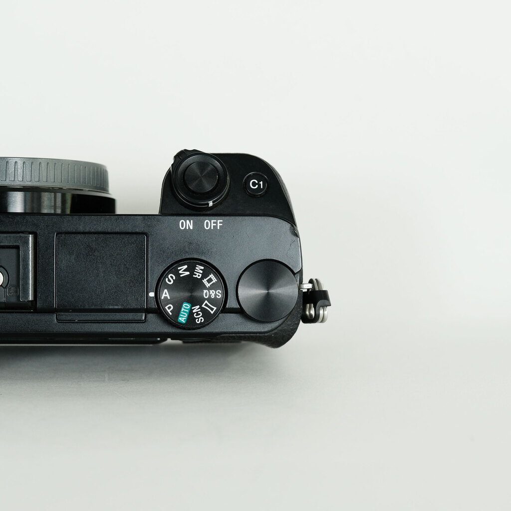 SONY α6100（ILCE-6100）