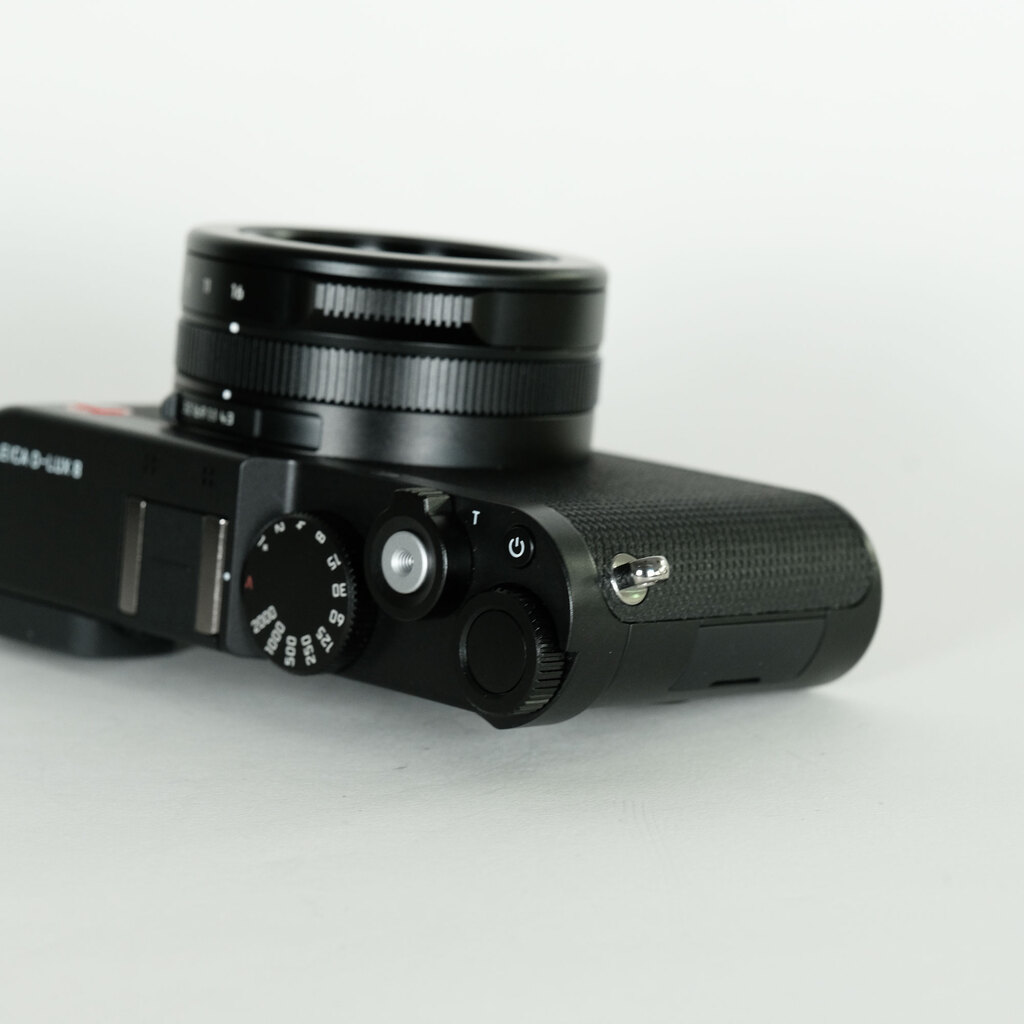 Leica D-LUX8