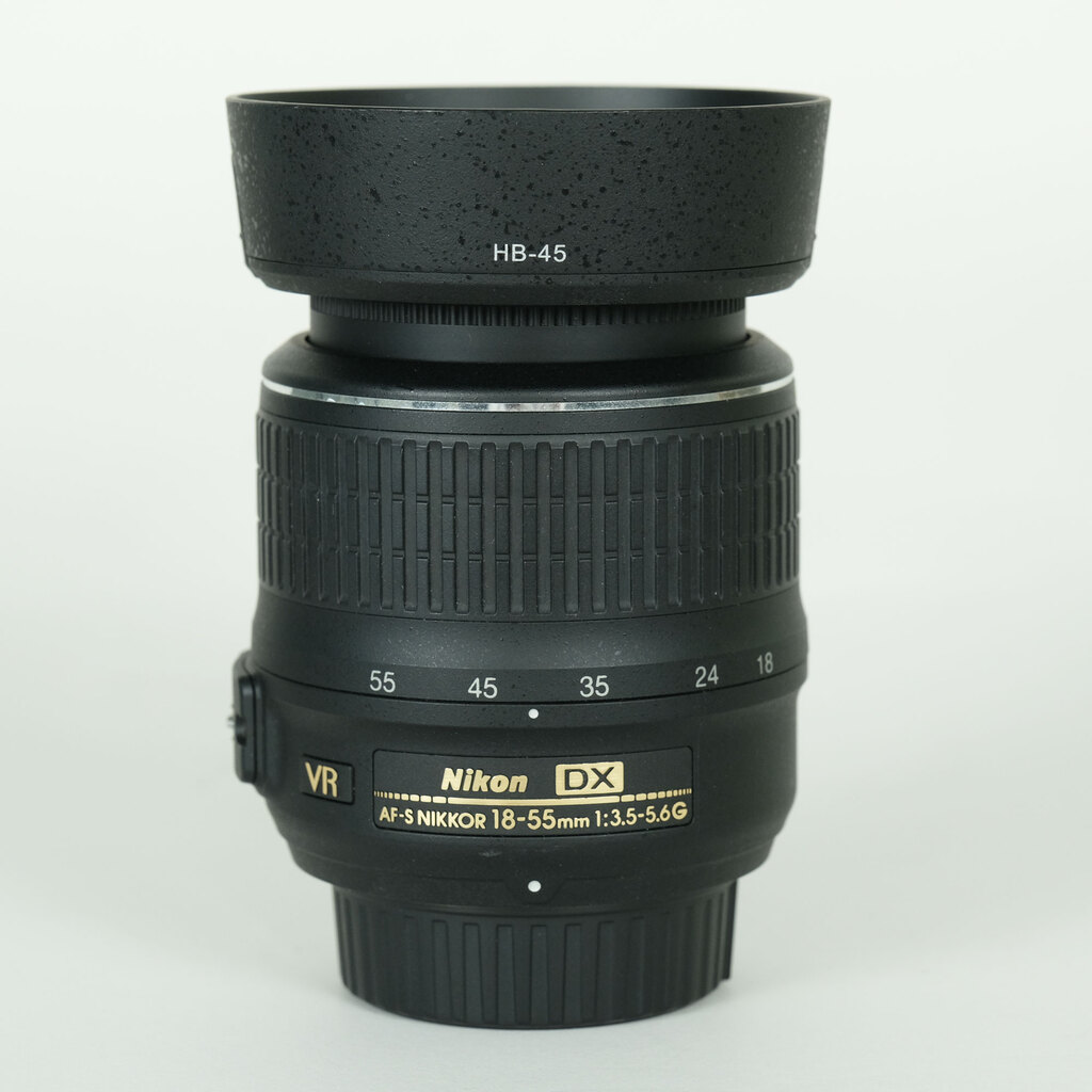 Nikon AF-S DX NIKKOR 18-55mm F3.5-5.6 G VR