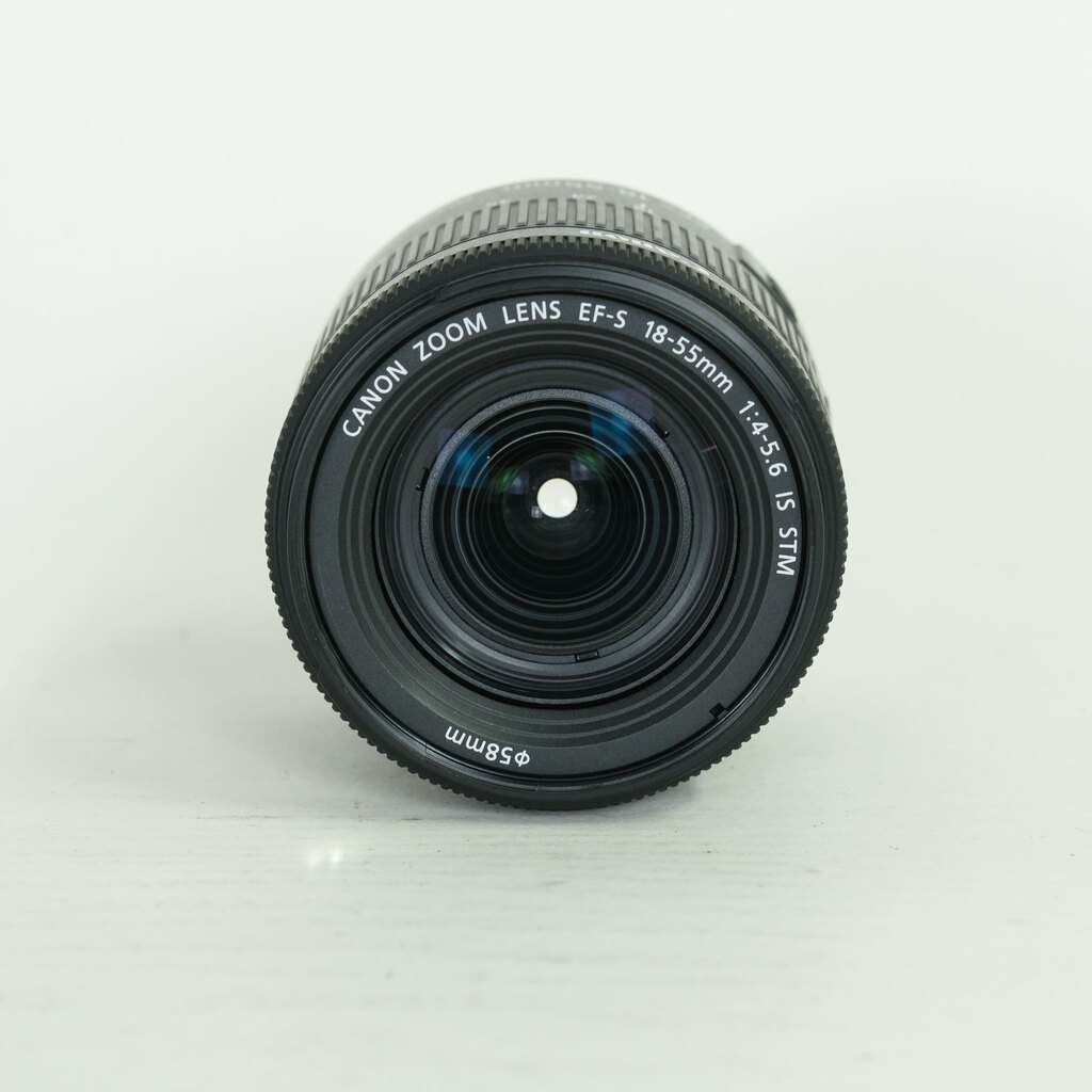 Canon EF-S18-55mm F4-5.6 IS STM