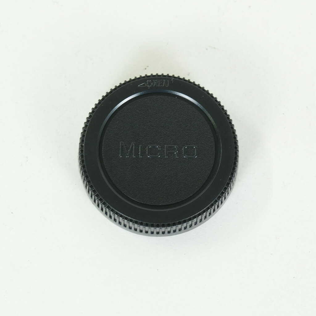 OLYMPUS M.ZUIKO DIGITAL 17mm F2.8 シルバー