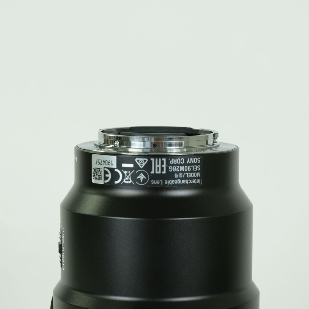 SONY FE 90mm F2.8 Macro G OSS SEL90M28G