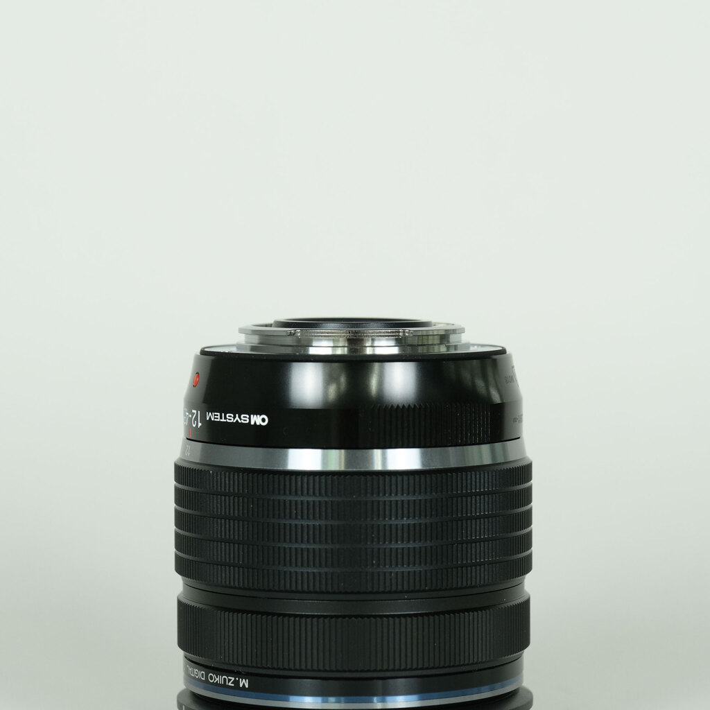 OM SYSTEM M.ZUIKO DIGITAL ED 12-45mm F4.0 PROの出品 | ONE SCENE