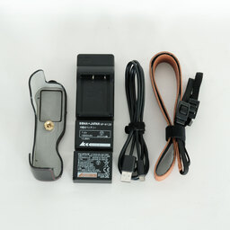 FUJIFILM X-A3 ボディ  シルバー