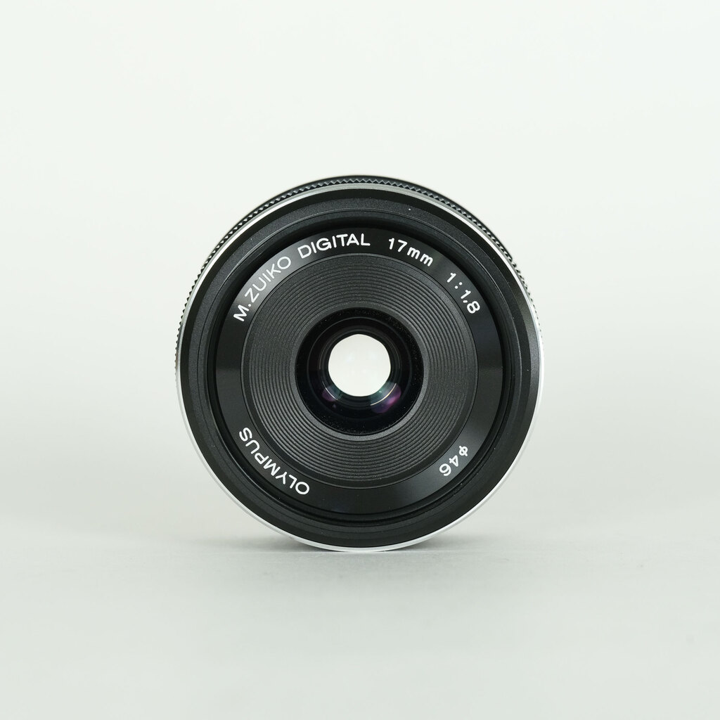 OLYMPUS M.ZUIKO DIGITAL 17mm F1.8 OLYMPUS M.ZUIKO DIGITAL 17mm F1.8