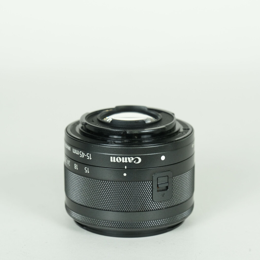 Canon EF-M15-45mm F3.5-6.3 IS STM Canon EF-M15-45mm F3.5-6.3 IS STM