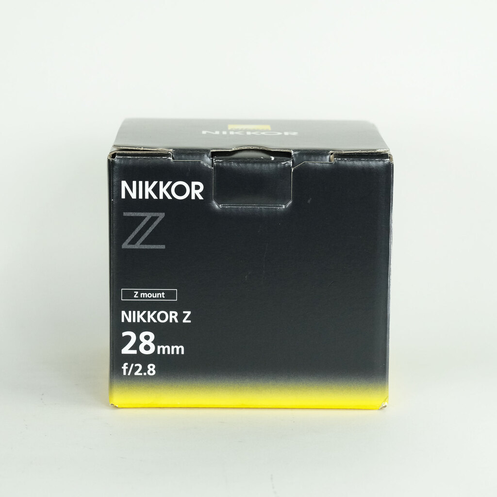 Nikon NIKKOR Z 28mm f/2.8