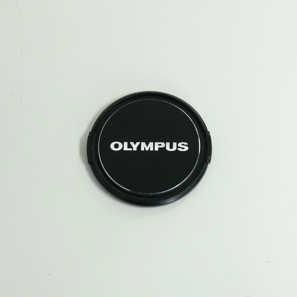 OLYMPUS M.ZUIKO DIGITAL ED 40-150mm F4.0-5.6 R OLYMPUS M.ZUIKO DIGITAL ED 40-150mm F4.0-5.6 R