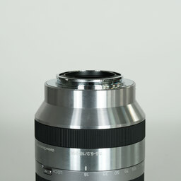 SONY E18-200mm F3.5-6.3 OSS SEL18200