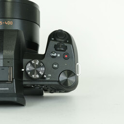 Panasonic LUMIX DC-FZ1000M2