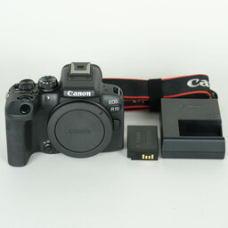 Canon EOS R10