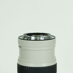 Canon EF70-200mm F4L IS USM Canon EF70-200mm F4L IS USM