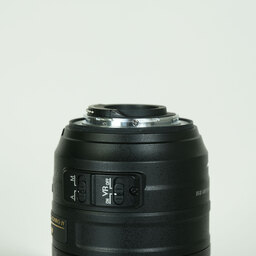 Nikon AF-S DX NIKKOR 55-300mm F4.5-5.6G ED VR Nikon AF-S DX NIKKOR 55-300mm F4.5-5.6G ED VR