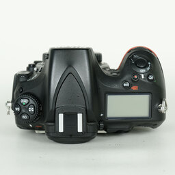 Nikon D810