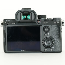 SONY α7 III（ILCE-7M3）