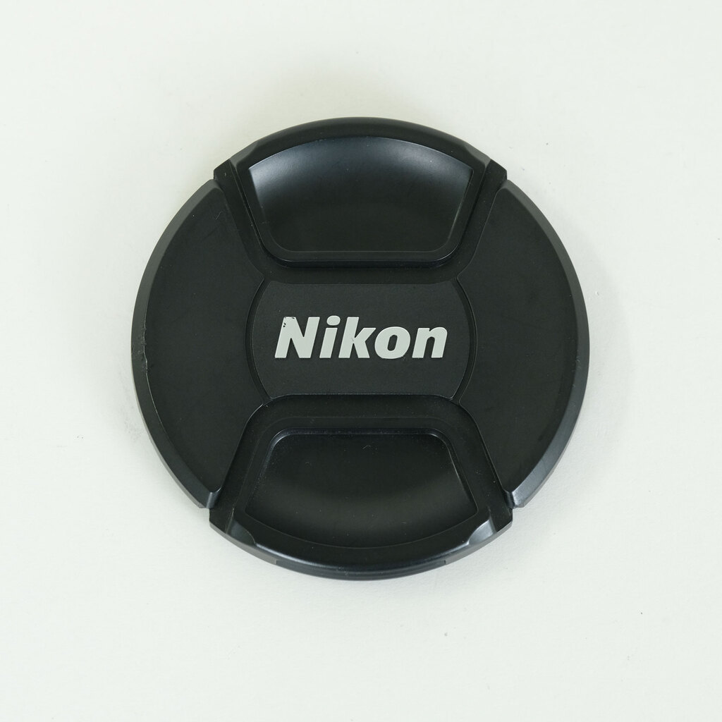 Nikon AF-S NIKKOR 24-70mm f/2.8E ED VR Nikon AF-S NIKKOR 24-70mm f/2.8E ED VR