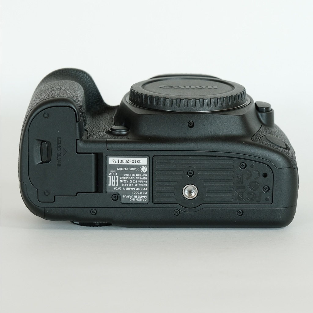 Canon EOS 5D Mark IV