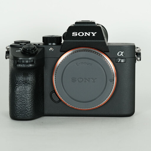 SONY α7 III(ILCE-7M3) SONY α7 III(ILCE-7M3)