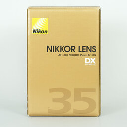 Nikon AF-S DX NIKKOR 35mm f/1.8G Nikon AF-S DX NIKKOR 35mm f/1.8G