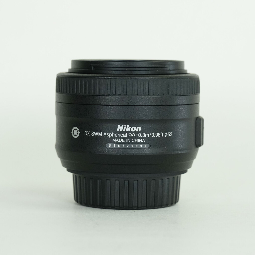 Nikon AF-S DX NIKKOR 35mm f/1.8G