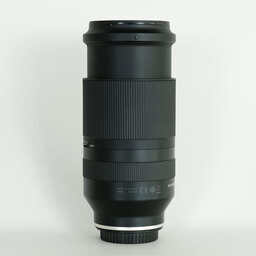 TAMRON 70-180mm F/2.8 Di III VXD (Model A056) [ ソニーE用 ]