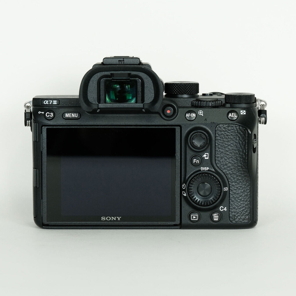 SONY α7 III（ILCE-7M3）