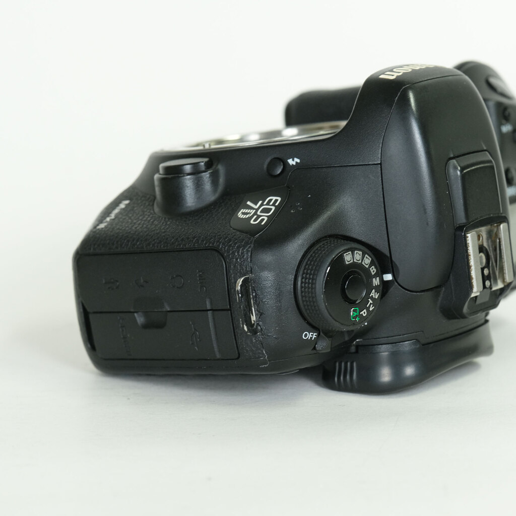 Canon EOS 7D Mark II
