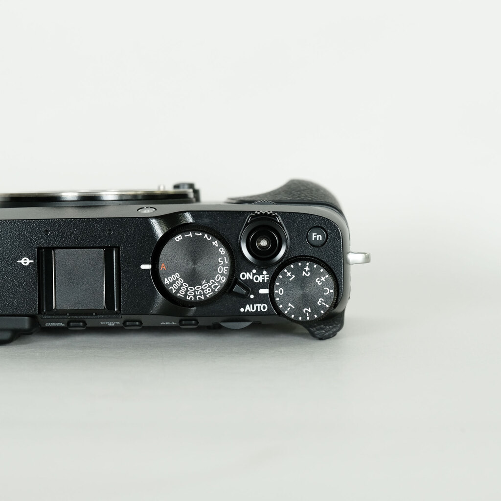 FUJIFILM X-E3