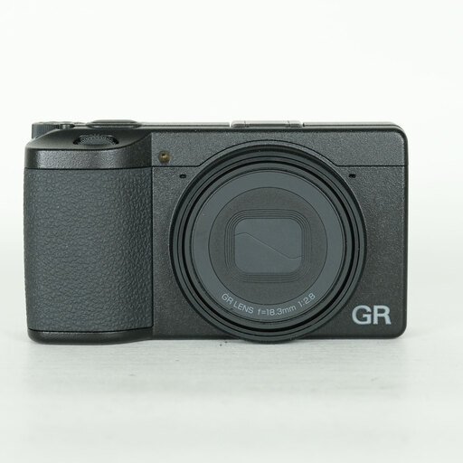 RICOH GR IV