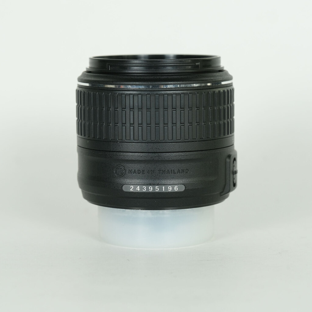 Nikon AF-S DX NIKKOR 18-55mm f3.5-5.6G VR II