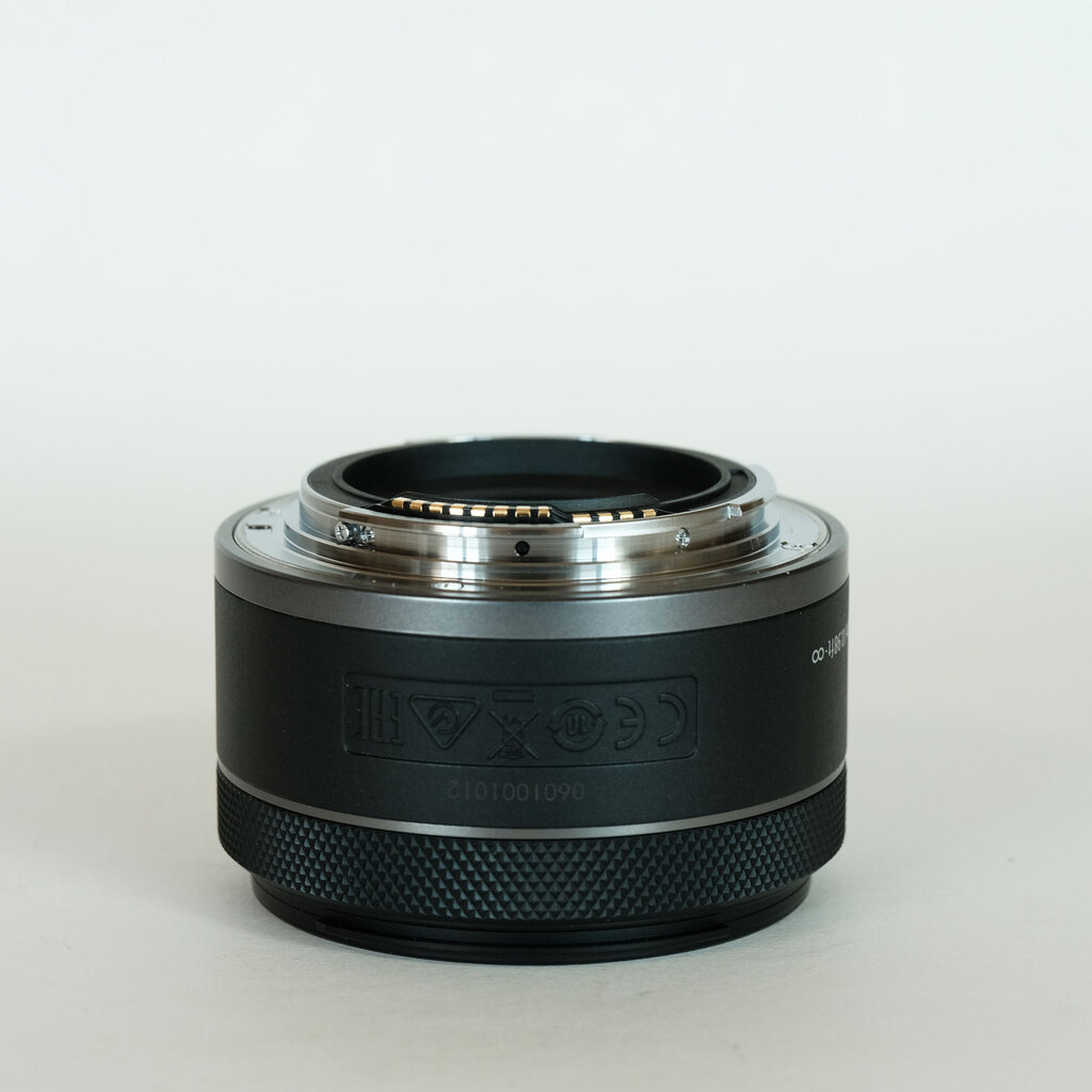 Canon RF50mm F1.8 STM